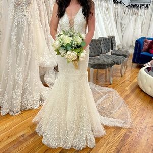 Custom Atelier Pronovias wedding dress